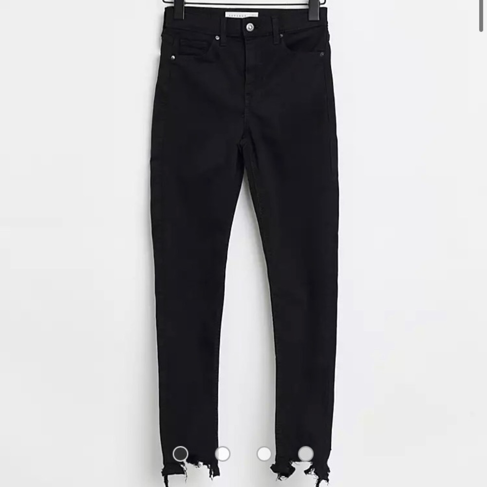 Topshop Jamie jagged hem skinny jeans in black